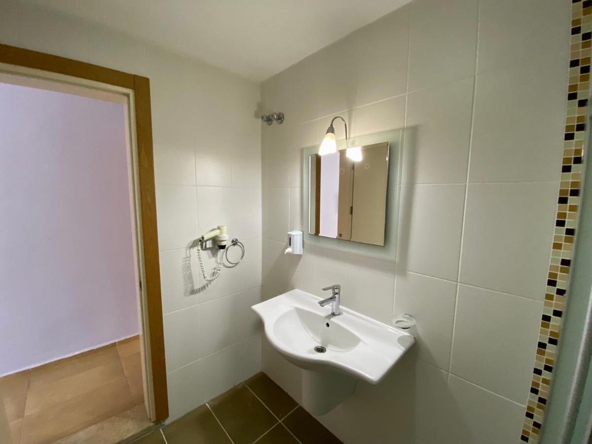 Konfor Suite Otel Cedit エクステリア 写真