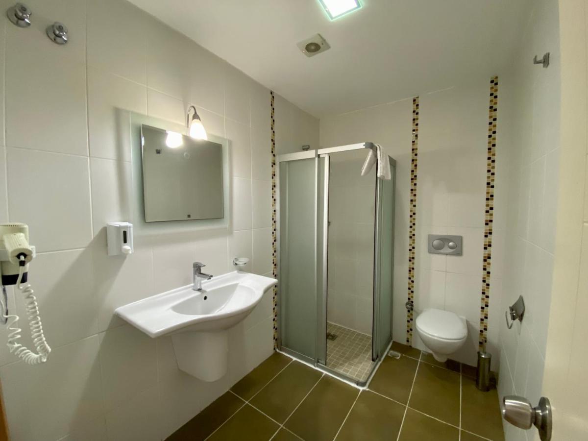 Konfor Suite Otel Cedit エクステリア 写真