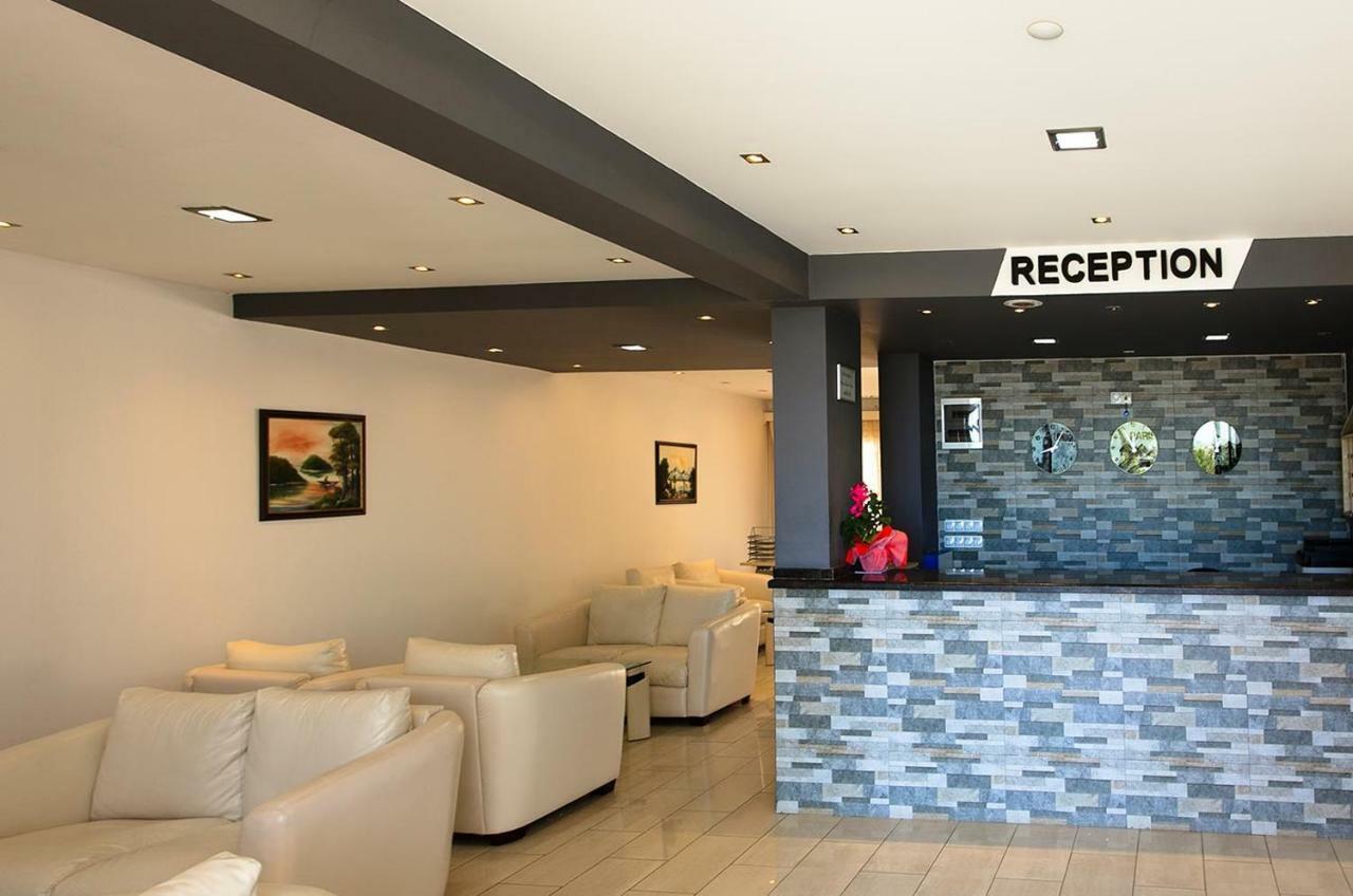 Konfor Suite Otel Cedit エクステリア 写真